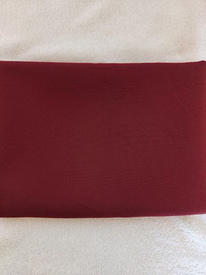 Geschirr-Farbe_Weinrot.jpg